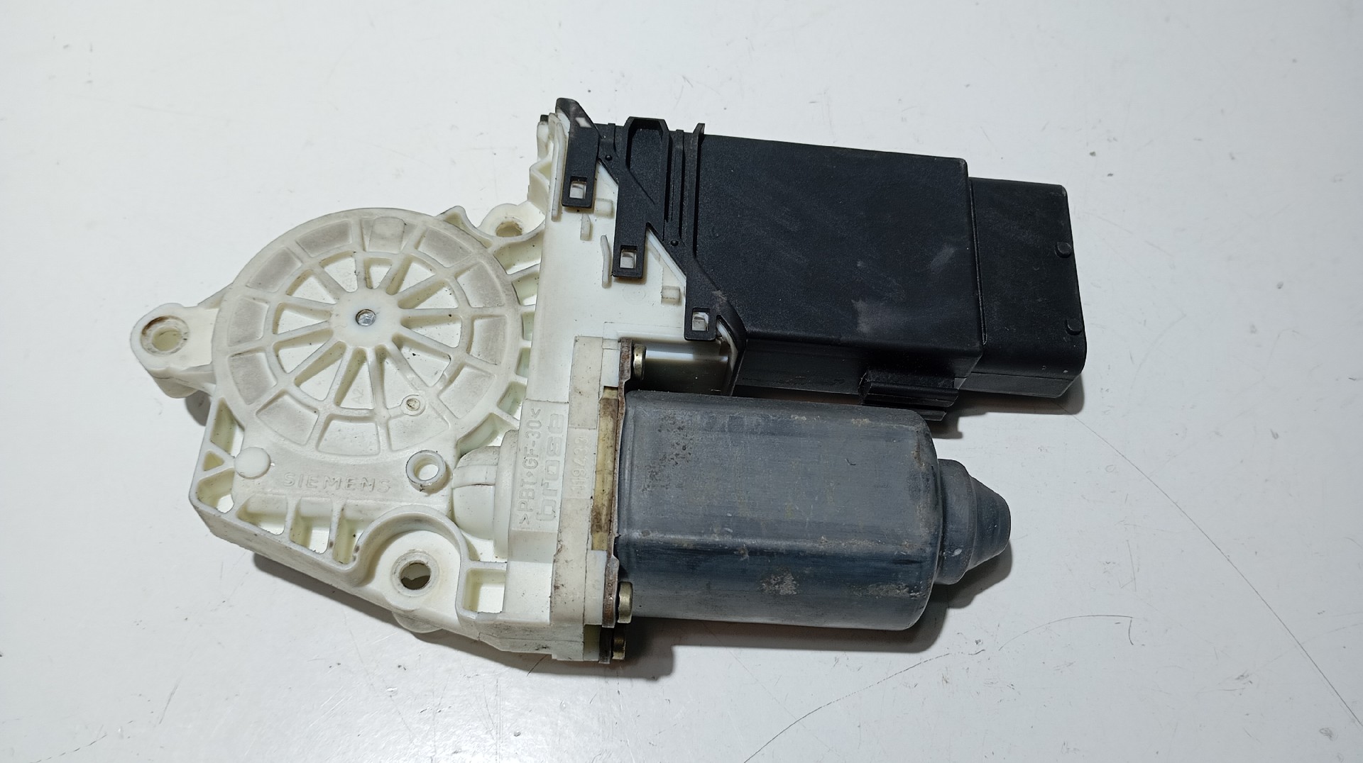 Elevador Frente Esquerdo VOLKSWAGEN GOLF Imagem-1