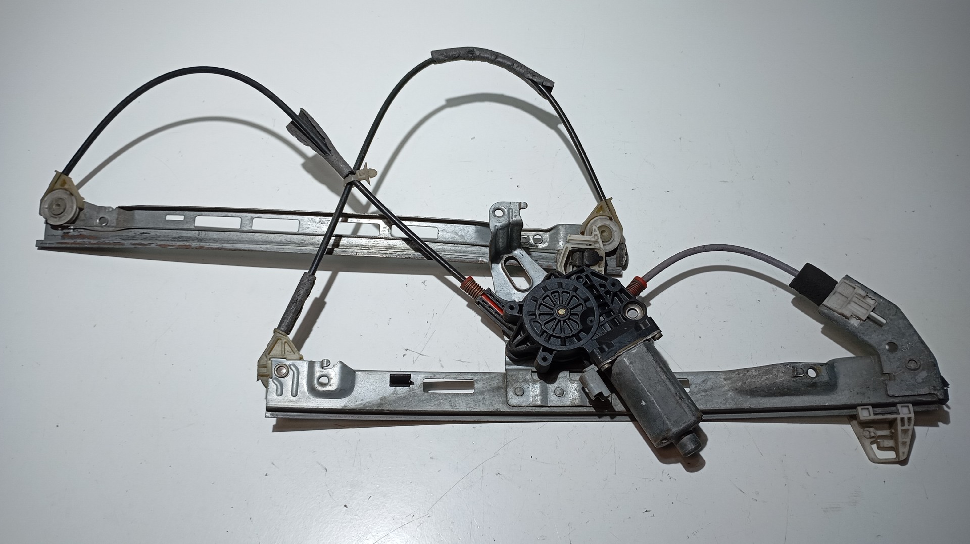 Elevador Frente Direito Elétrico GENERICO GENERICO