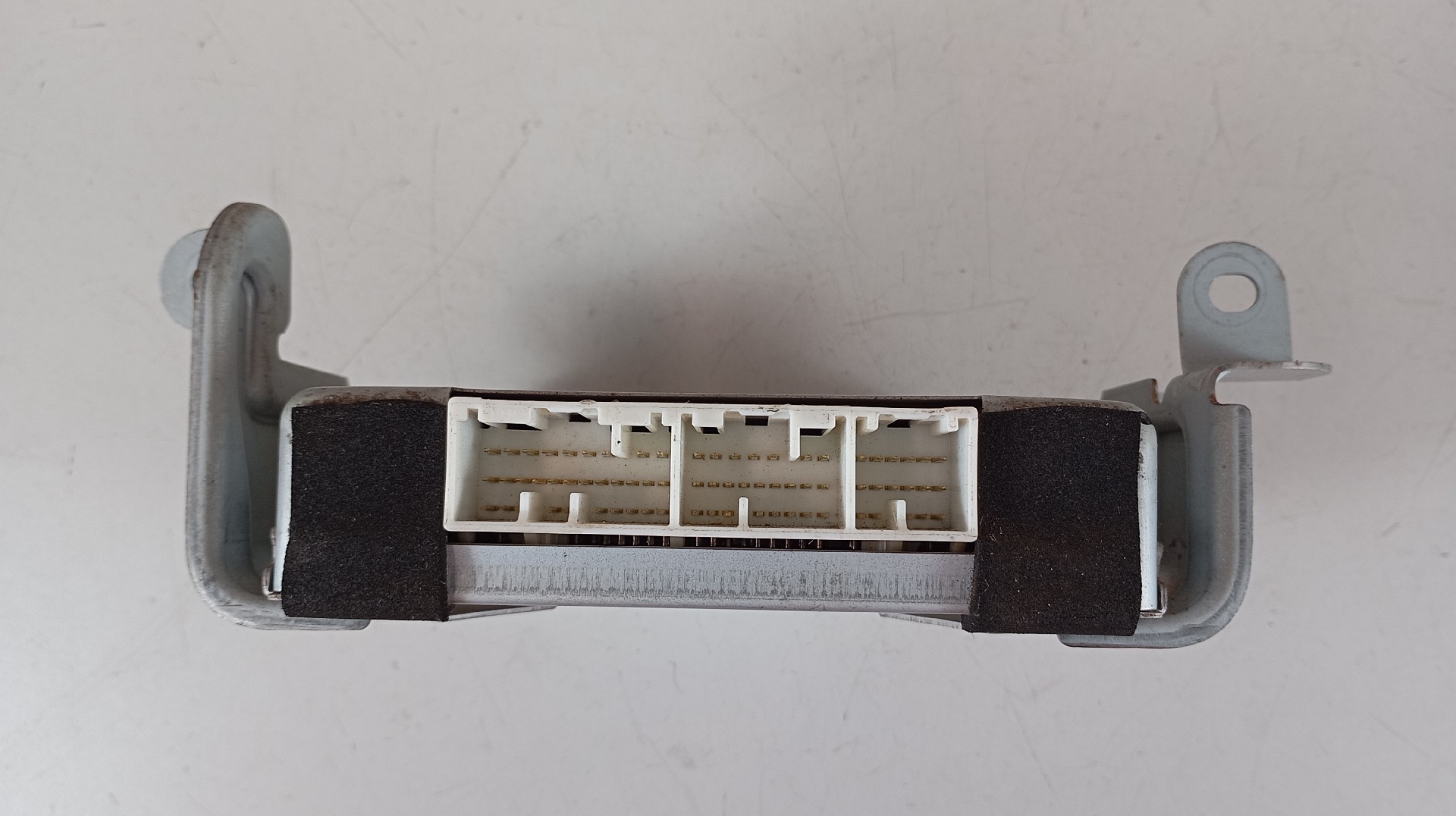 Módulo MITSUBISHI PAJERO / SHOGUN Imagem-2