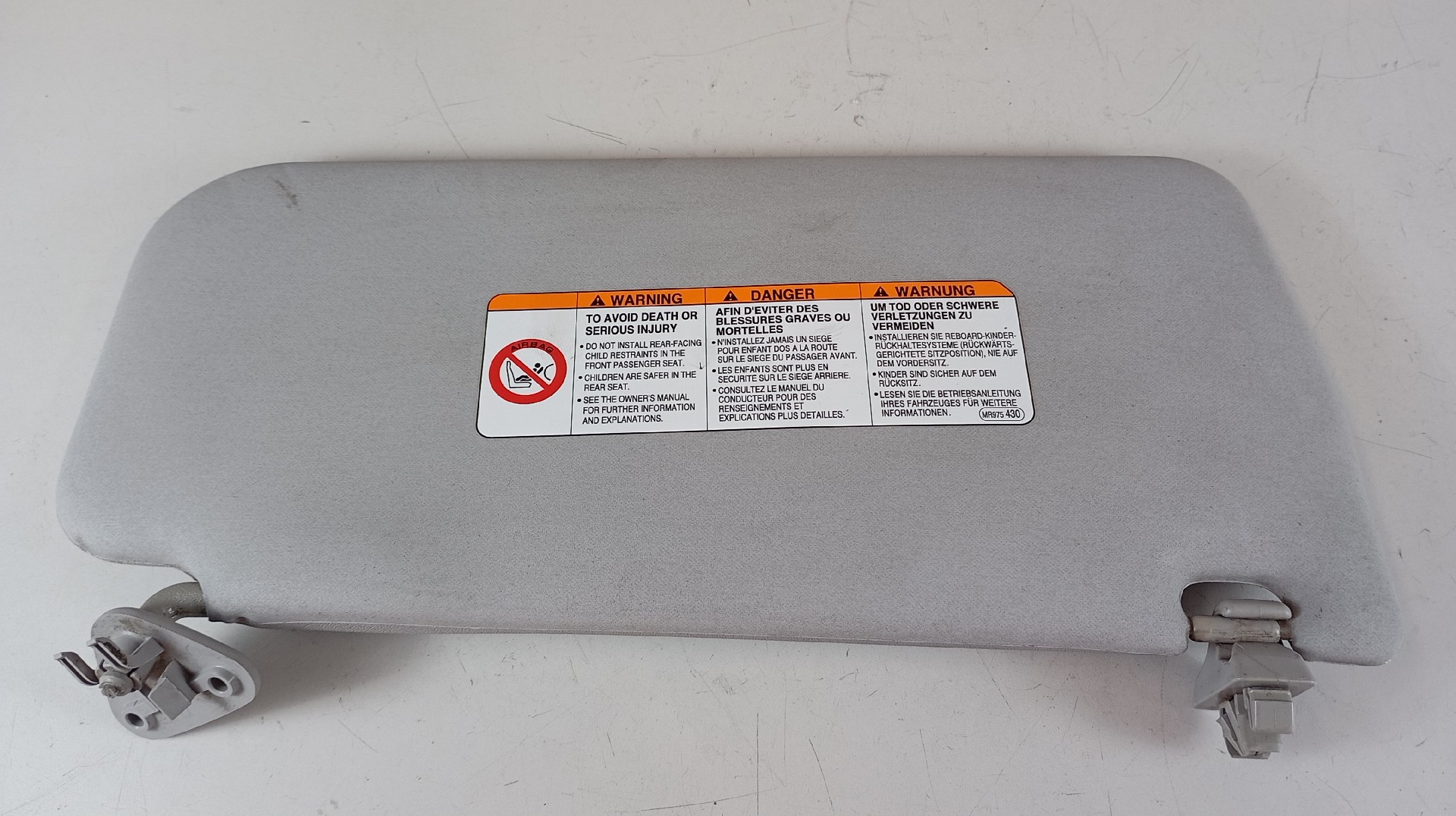 Pala de Sol Esquerda MITSUBISHI PAJERO / SHOGUN Imagem-2