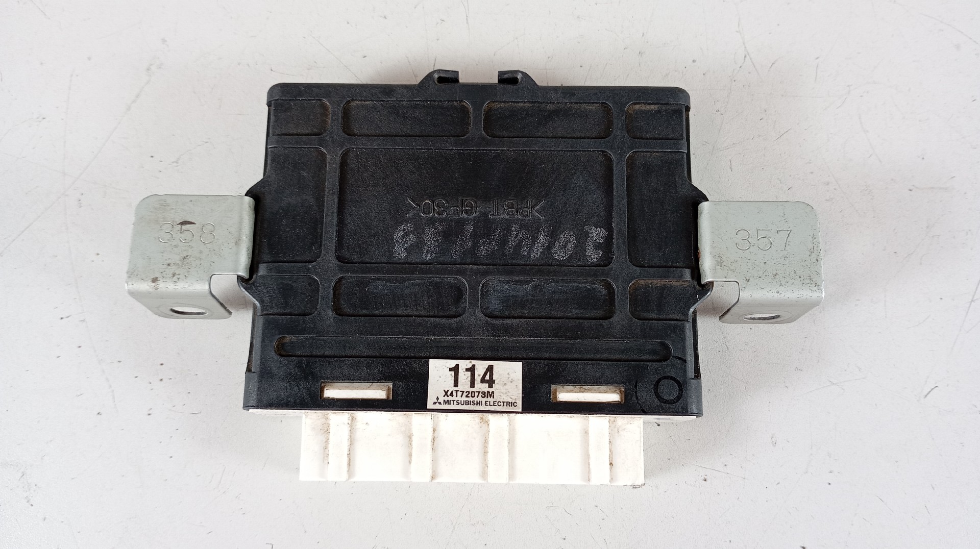 Módulo MITSUBISHI PAJERO / SHOGUN Imagem-1