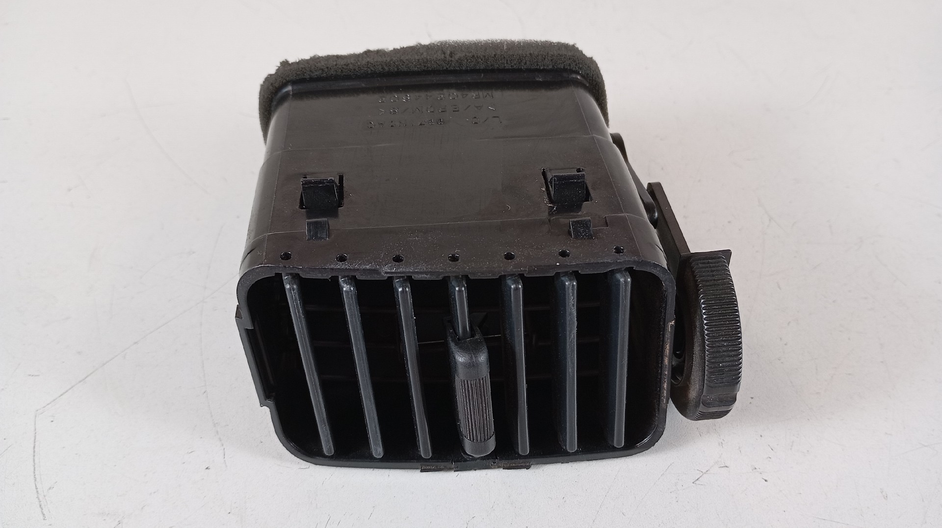 Purgador de Ar Frente Esquerdo MITSUBISHI PAJERO / SHOGUN