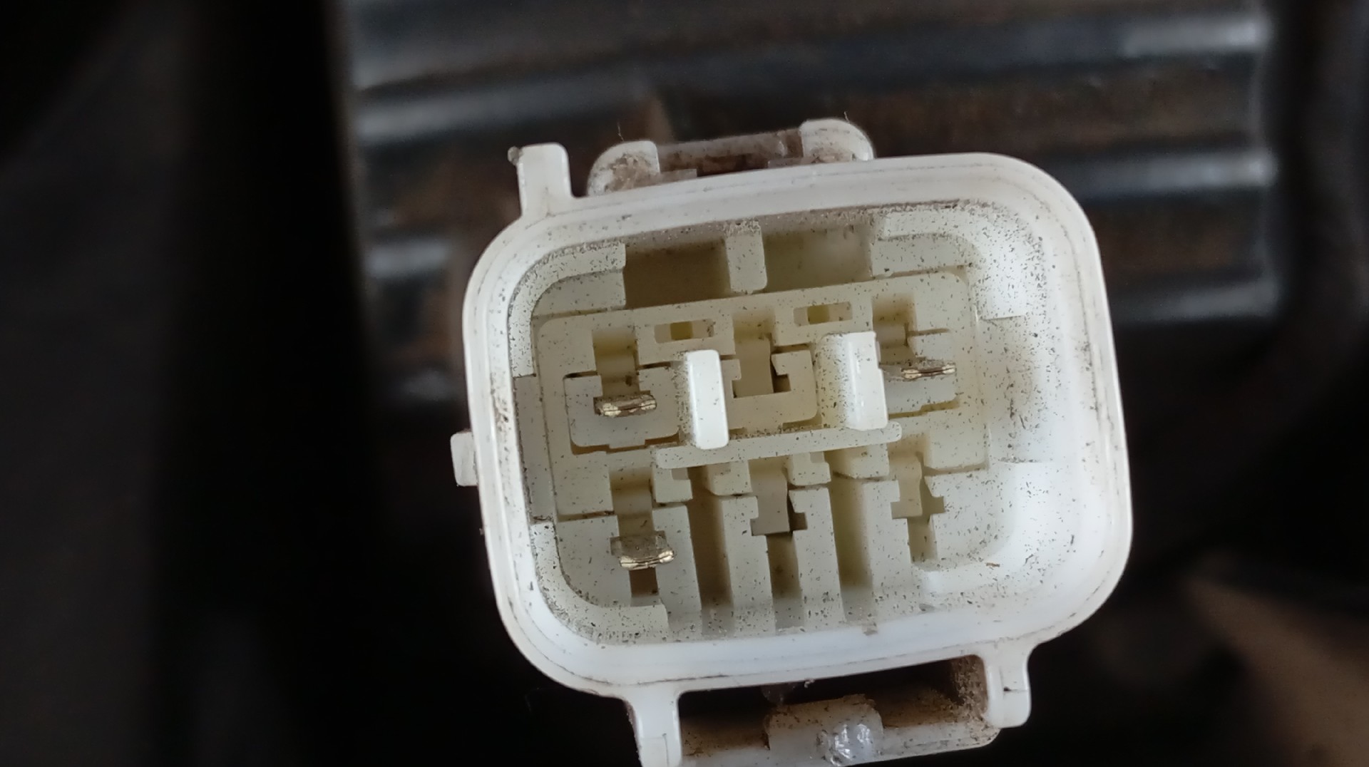 Farolim Stop Direito MITSUBISHI PAJERO / SHOGUN Imagem-2