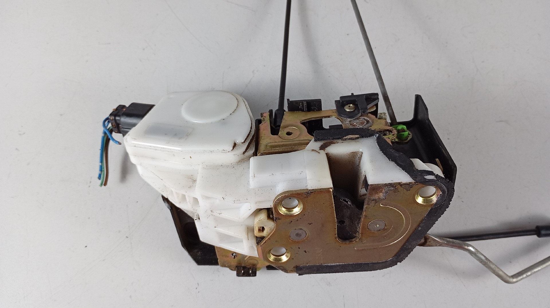 Fecho da Porta Frente Direita MITSUBISHI PAJERO / SHOGUN Imagem-1