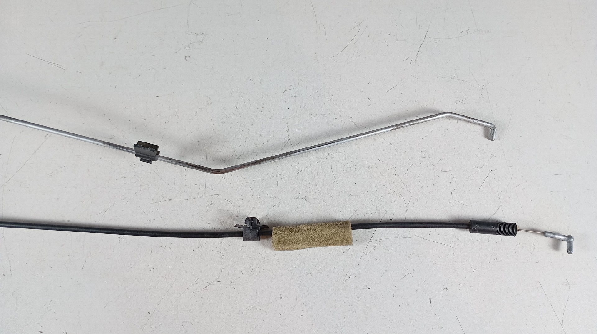 Fecho da Porta Frente Direita MITSUBISHI PAJERO / SHOGUN Imagem-2