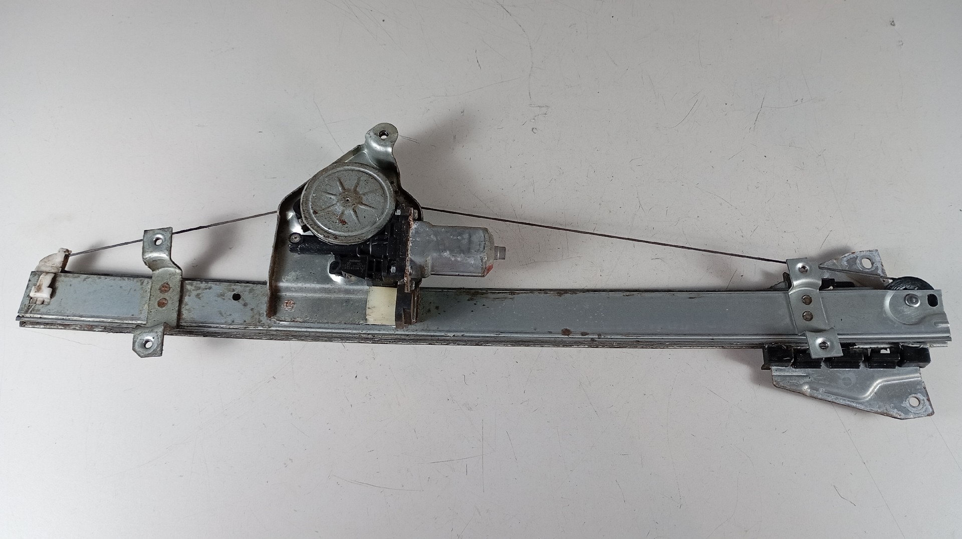 Motor Elevador Vidro Frente Direito MITSUBISHI PAJERO / SHOGUN Imagem-1