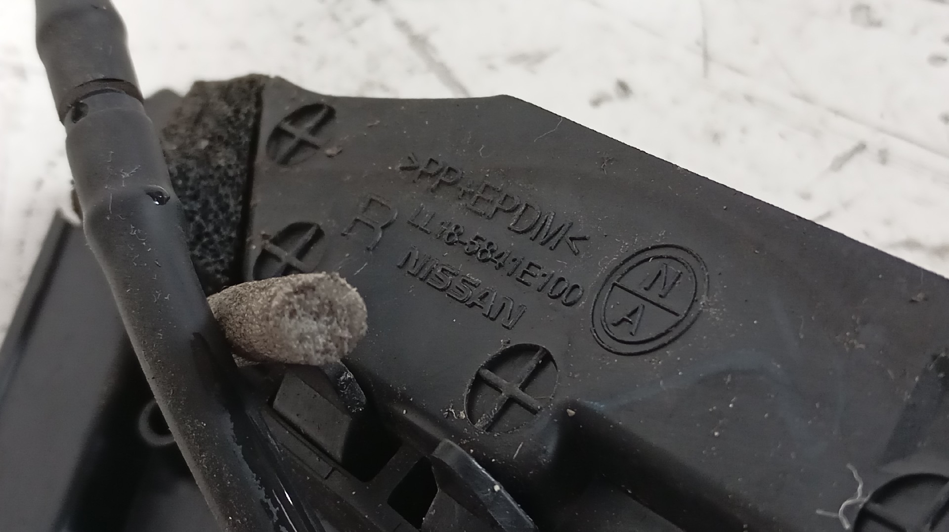 Grelha Curcuvan / Torpedo (Grelha Para Brisas) NISSAN LEAF (ZE1_) | 17 -  Imagem-2