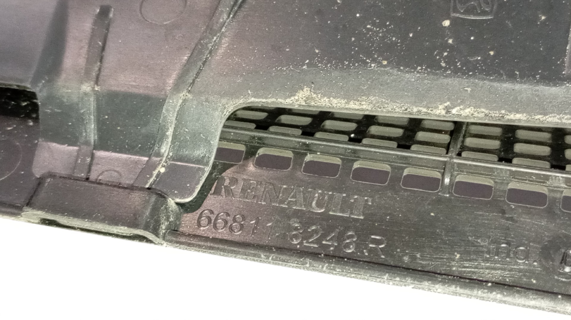 Grelha Curcuvan / Torpedo (Grelha Para Brisas) RENAULT ZOE Imagem-2