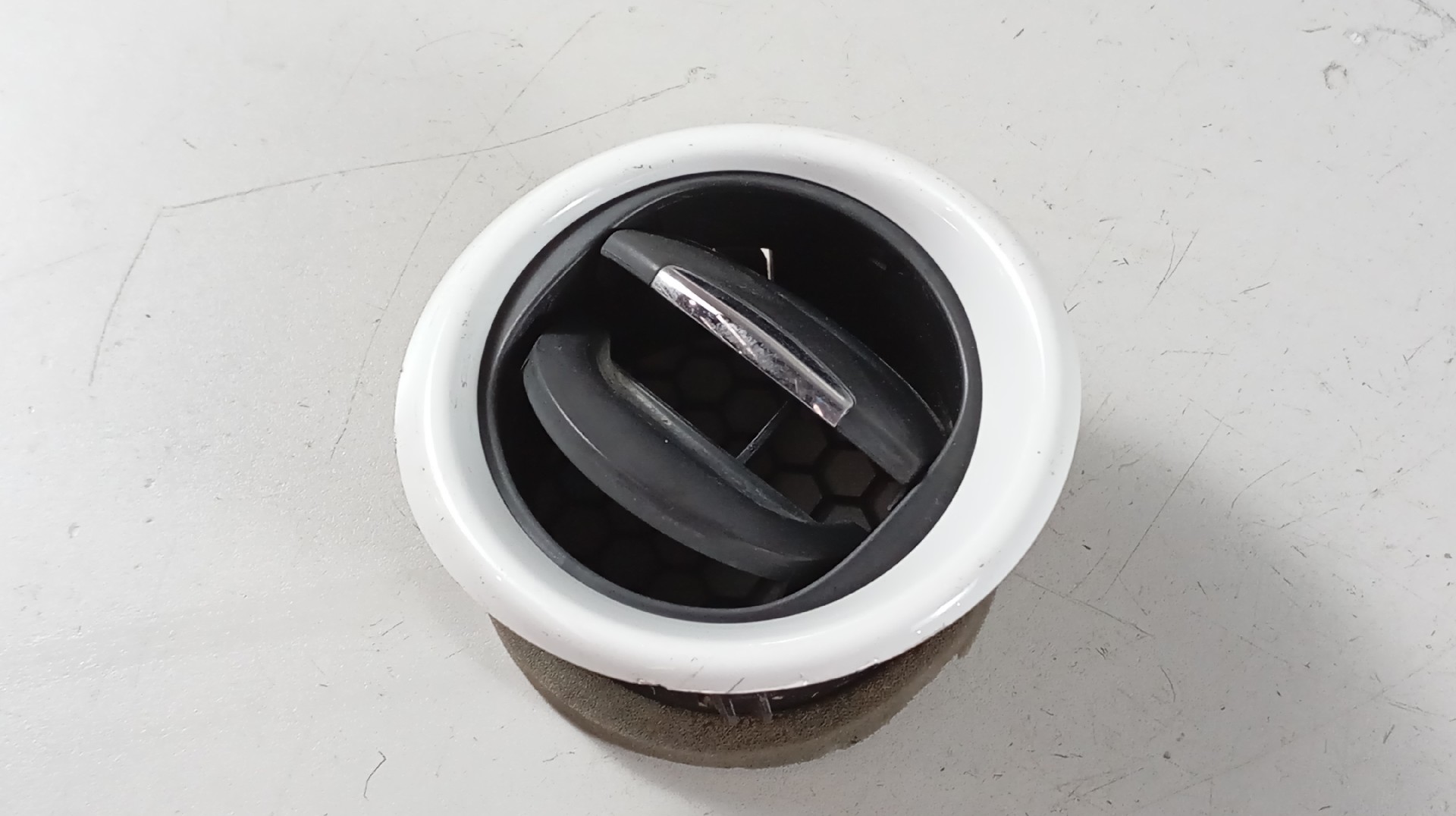 Purgador de Ar Frente Esquerdo RENAULT ZOE (BFM_) | 12 - 