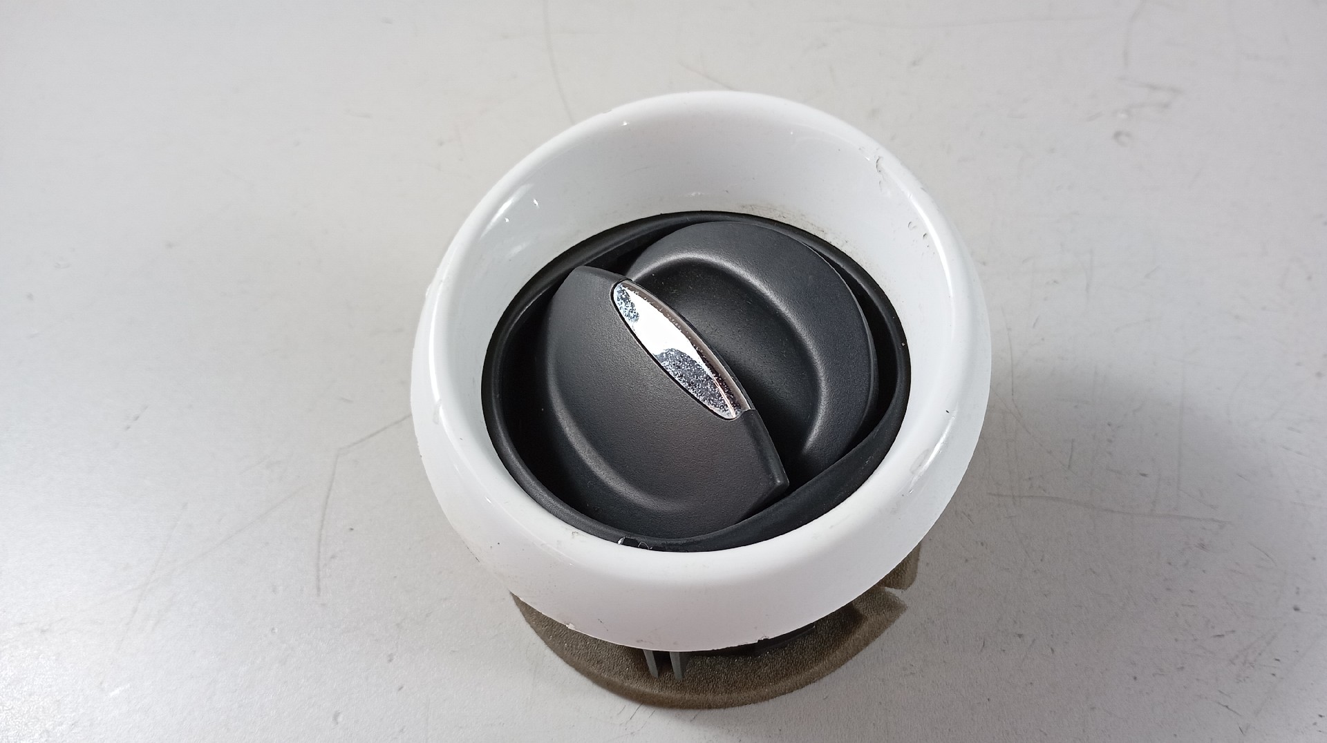 Purgador de Ar Frente Direito RENAULT ZOE (BFM_) | 12 - 