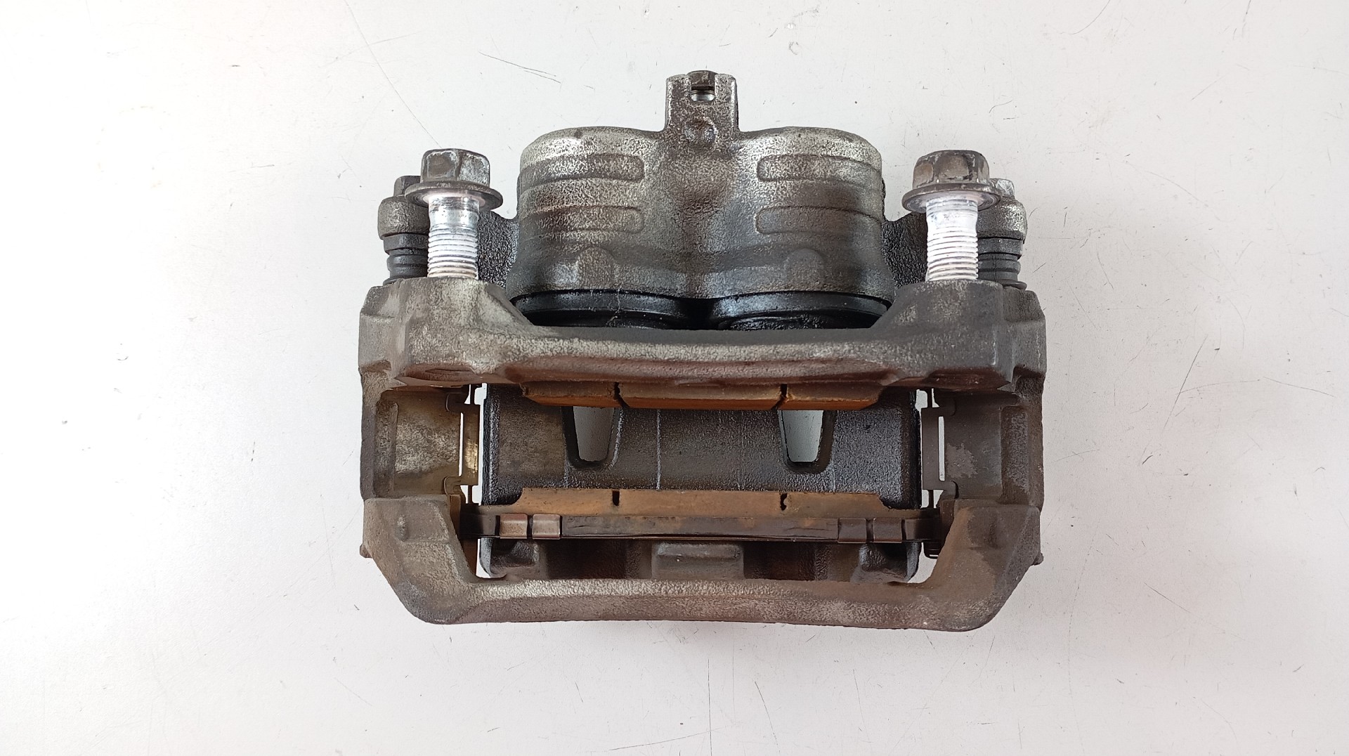 Pinça Travao Frente Esquerda NISSAN LEAF (ZE1_) | 17 -  Imagem-1