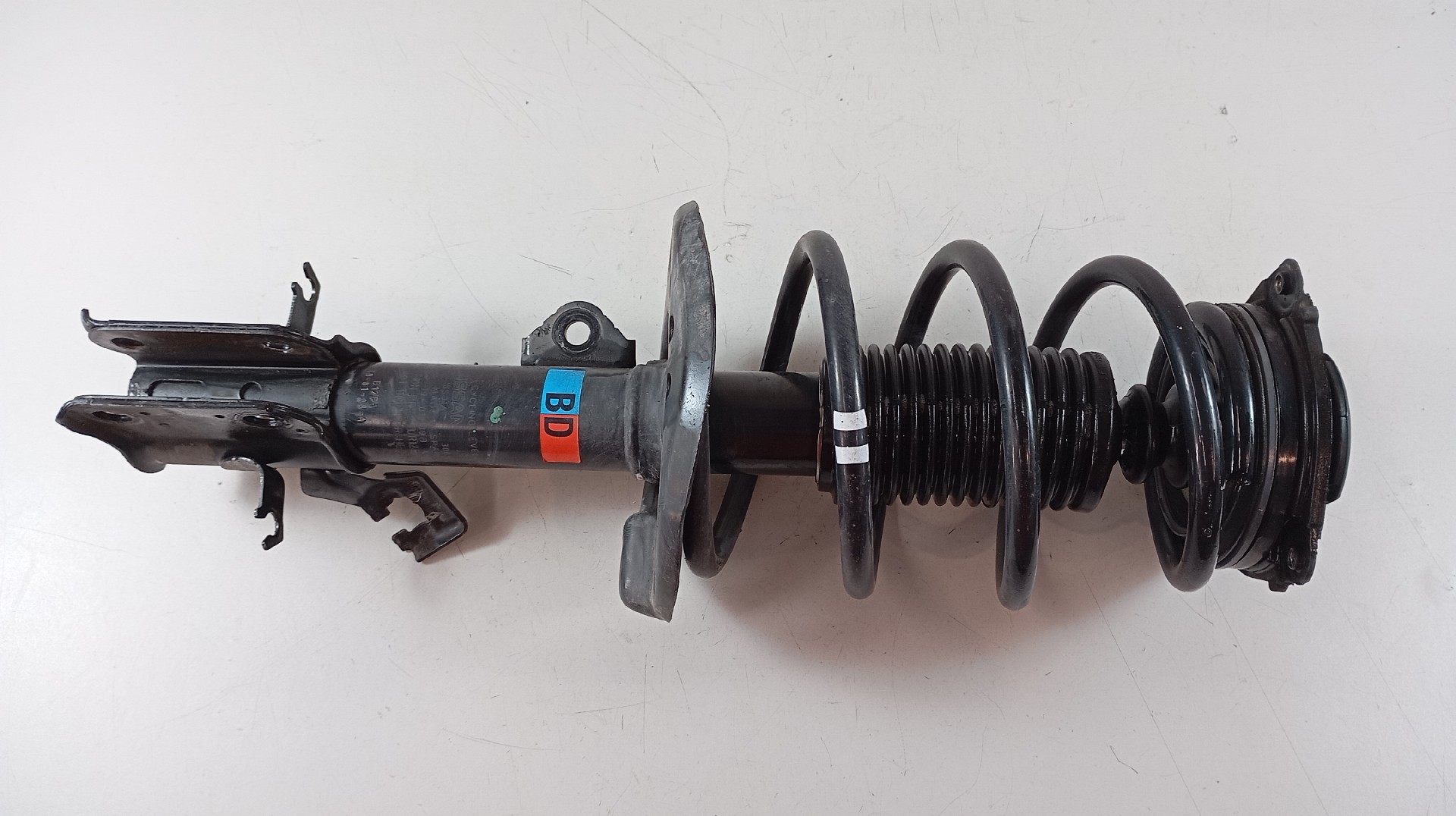 Amortecedor Frente Direito NISSAN LEAF (ZE1_) | 17 - 