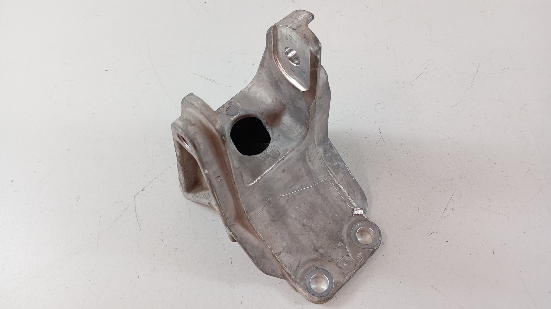 Support Moteur NISSAN LEAF (ZE1_) | 17 - 