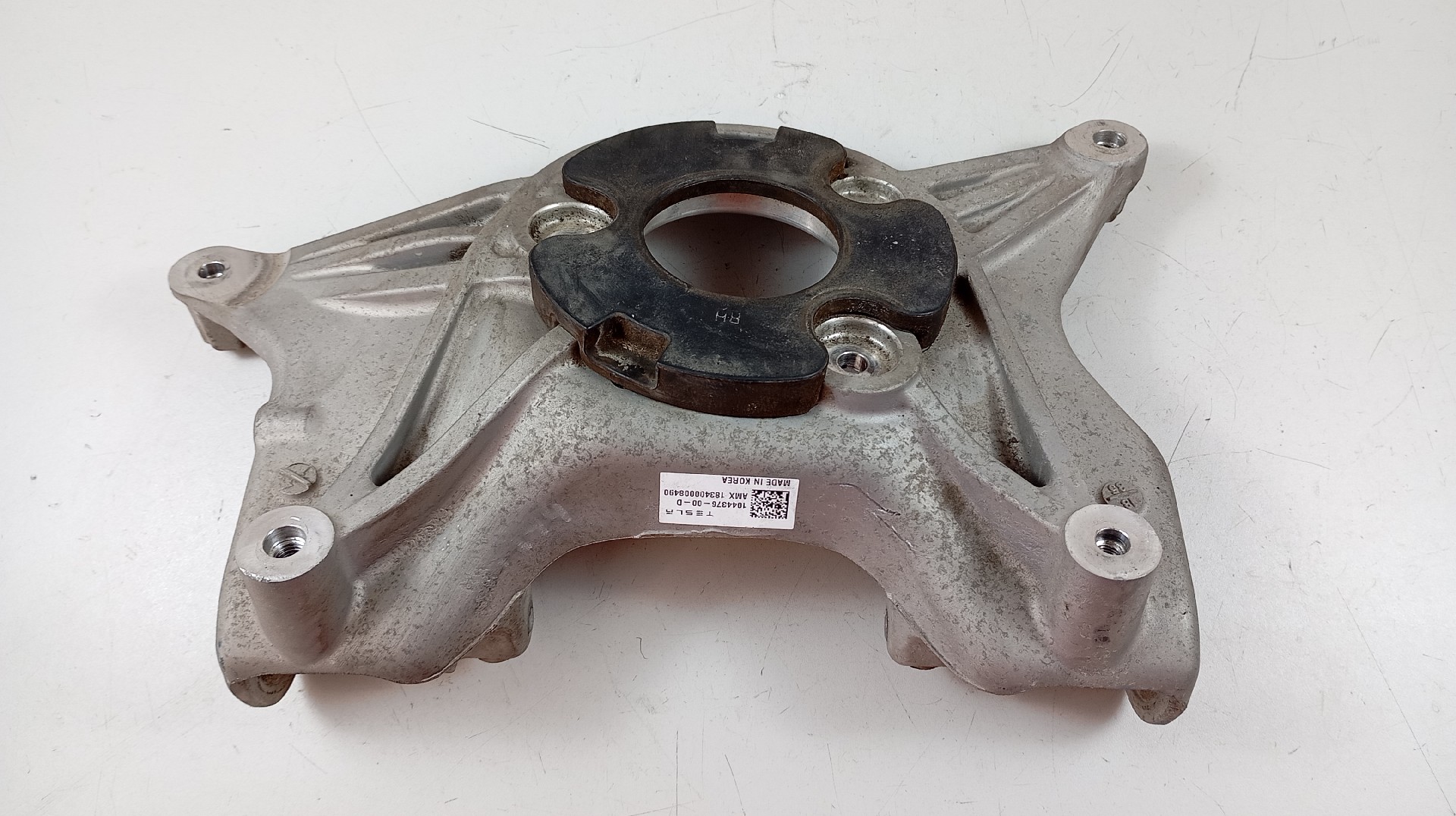 Suporte de amortecedor Direito TESLA MODEL 3 (5YJ3) | 17 -  Imagem-2