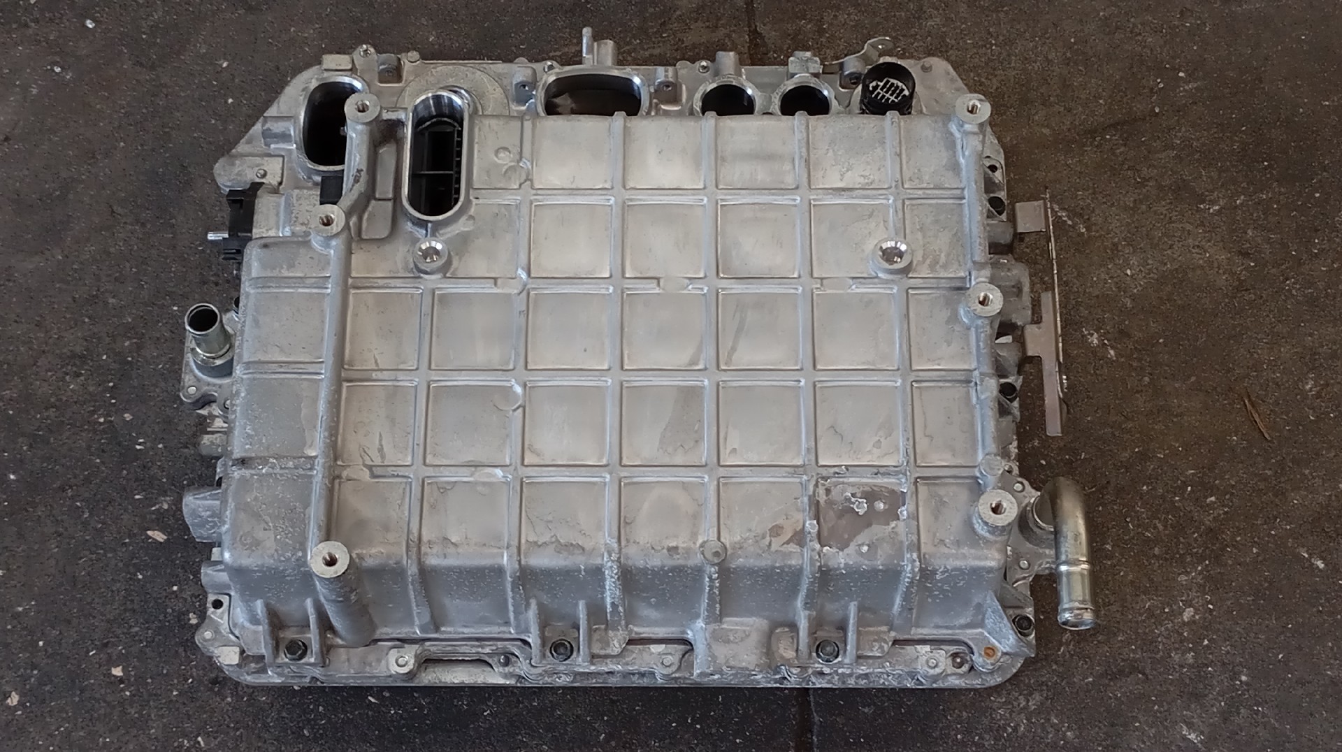 Inversor NISSAN LEAF (ZE1_) | 17 -  Imagem-1