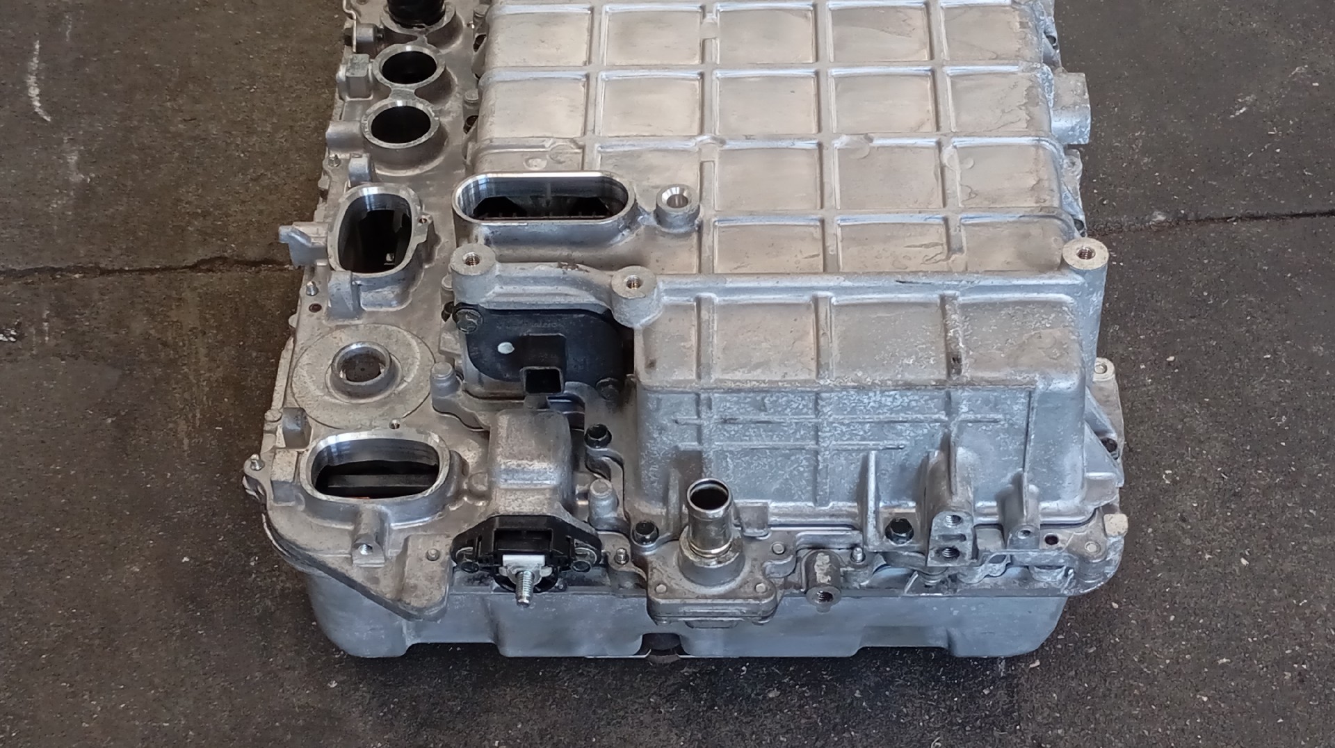 Inversor NISSAN LEAF (ZE1_) | 17 -  Imagem-3