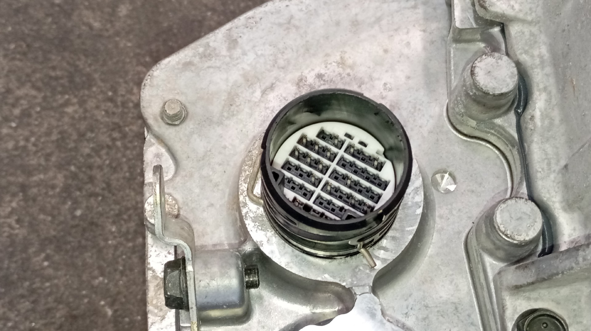 Inversor NISSAN LEAF (ZE1_) | 17 -  Imagem-4