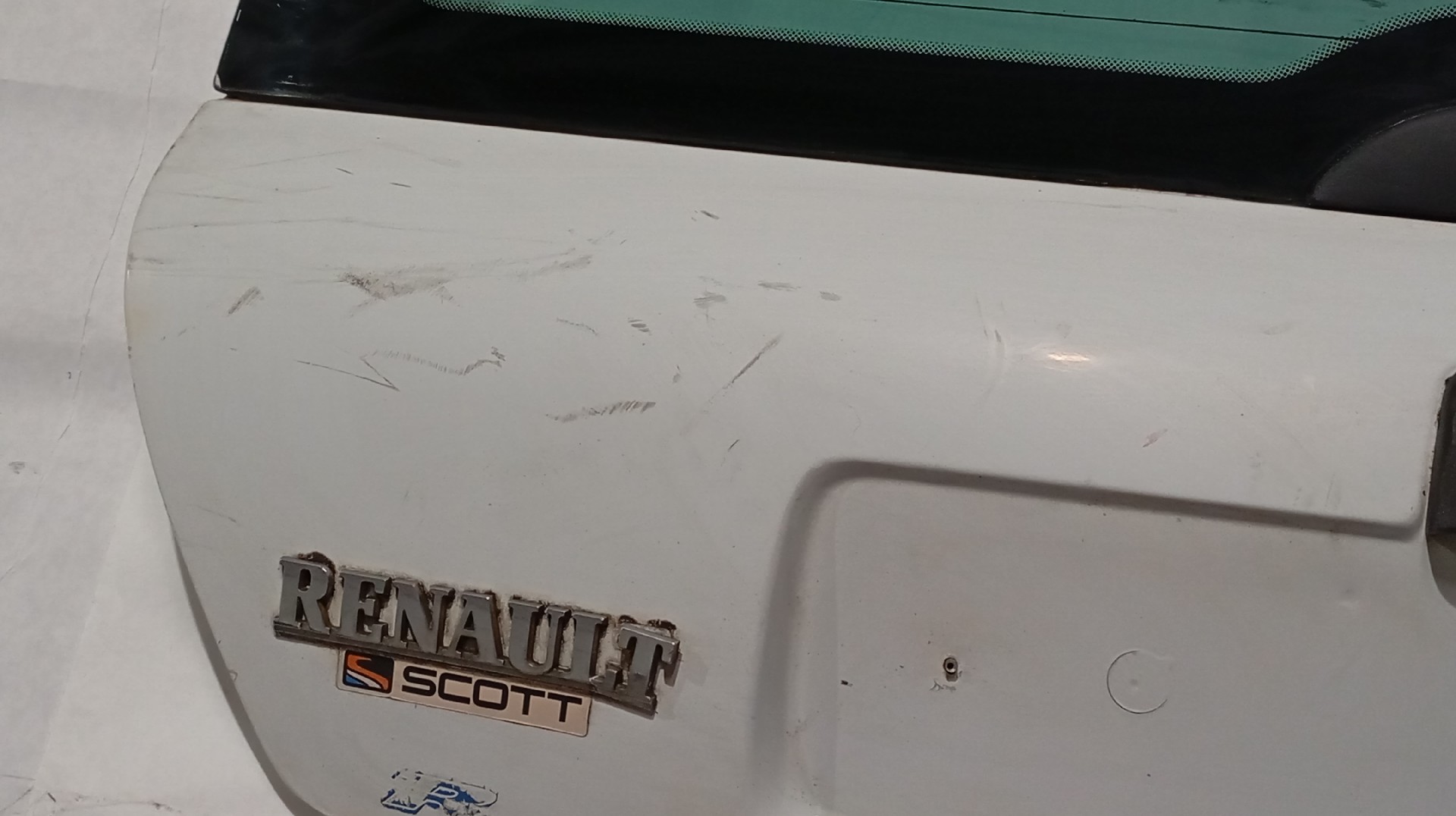 Porta da Mala Bagageira RENAULT CLIO II Caixa (SB0/1/2_) | 98 -  Imagem-1