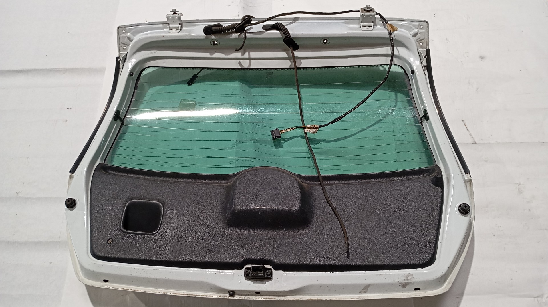 Porta da Mala Bagageira RENAULT CLIO II Caixa (SB0/1/2_) | 98 -  Imagem-4