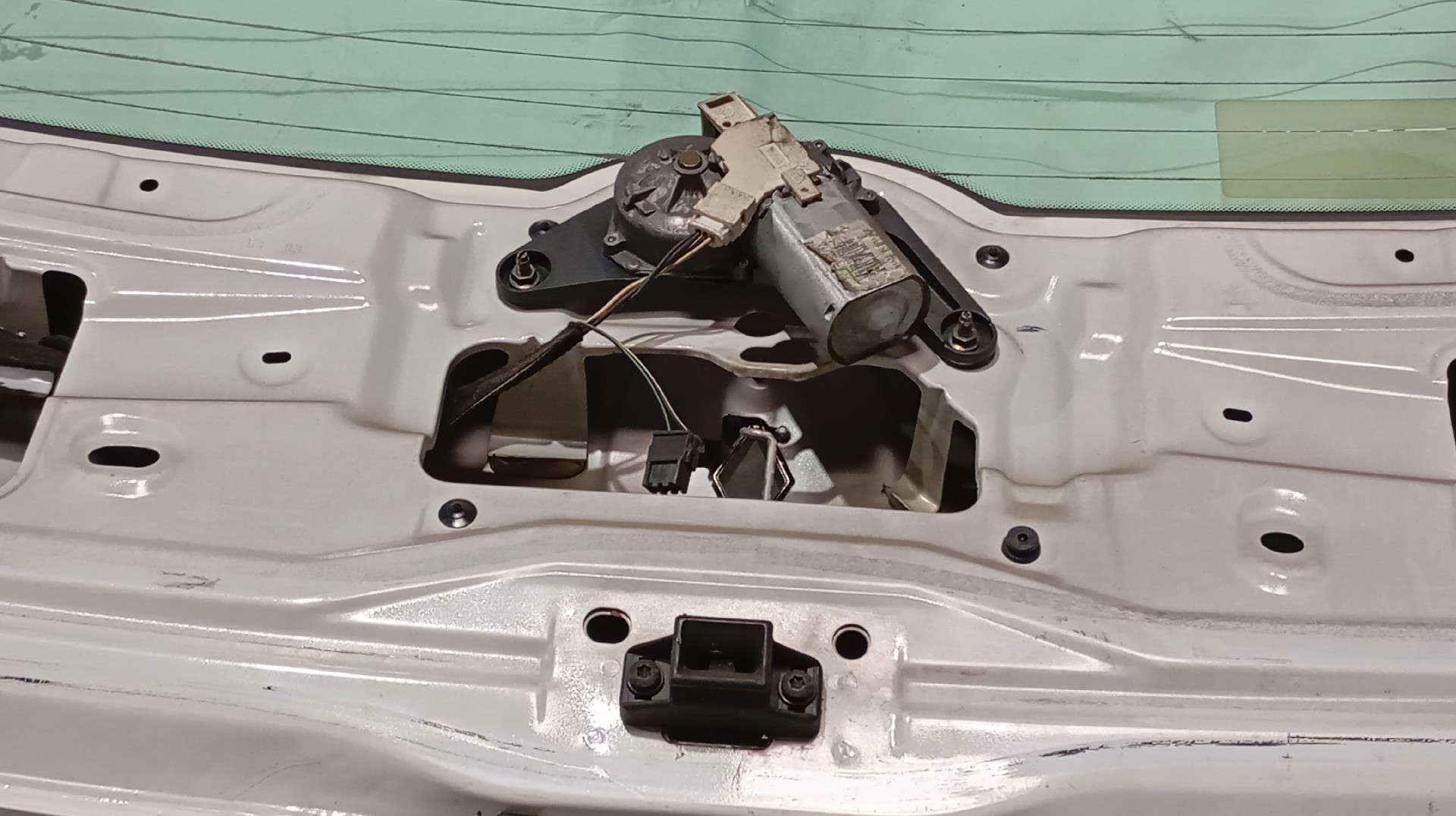 Porta da Mala Bagageira RENAULT CLIO II Caixa (SB0/1/2_) | 98 -  Imagem-5