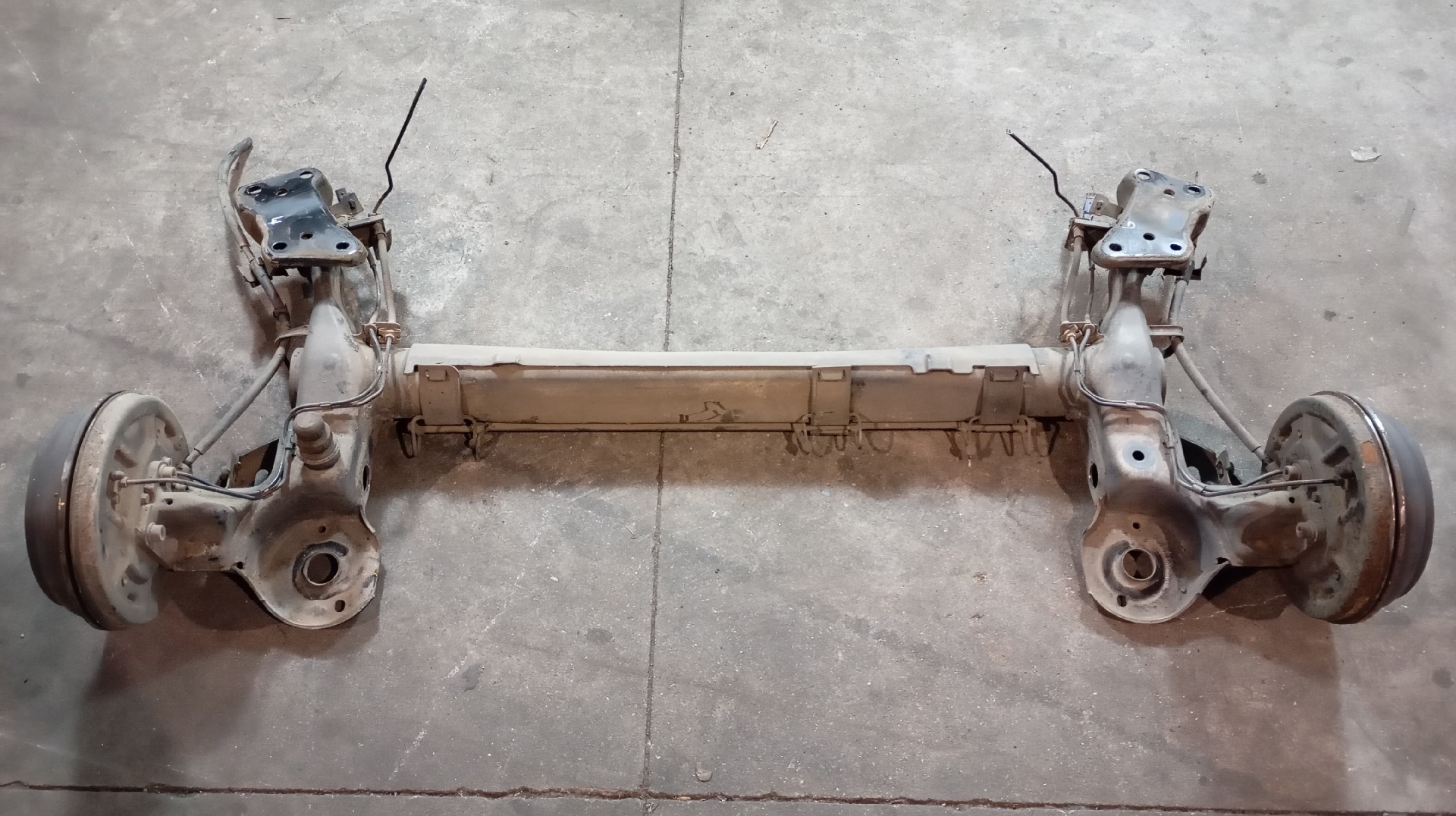 Eixo Traseiro PEUGEOT 207 (WA_, WC_) | 06 - 15