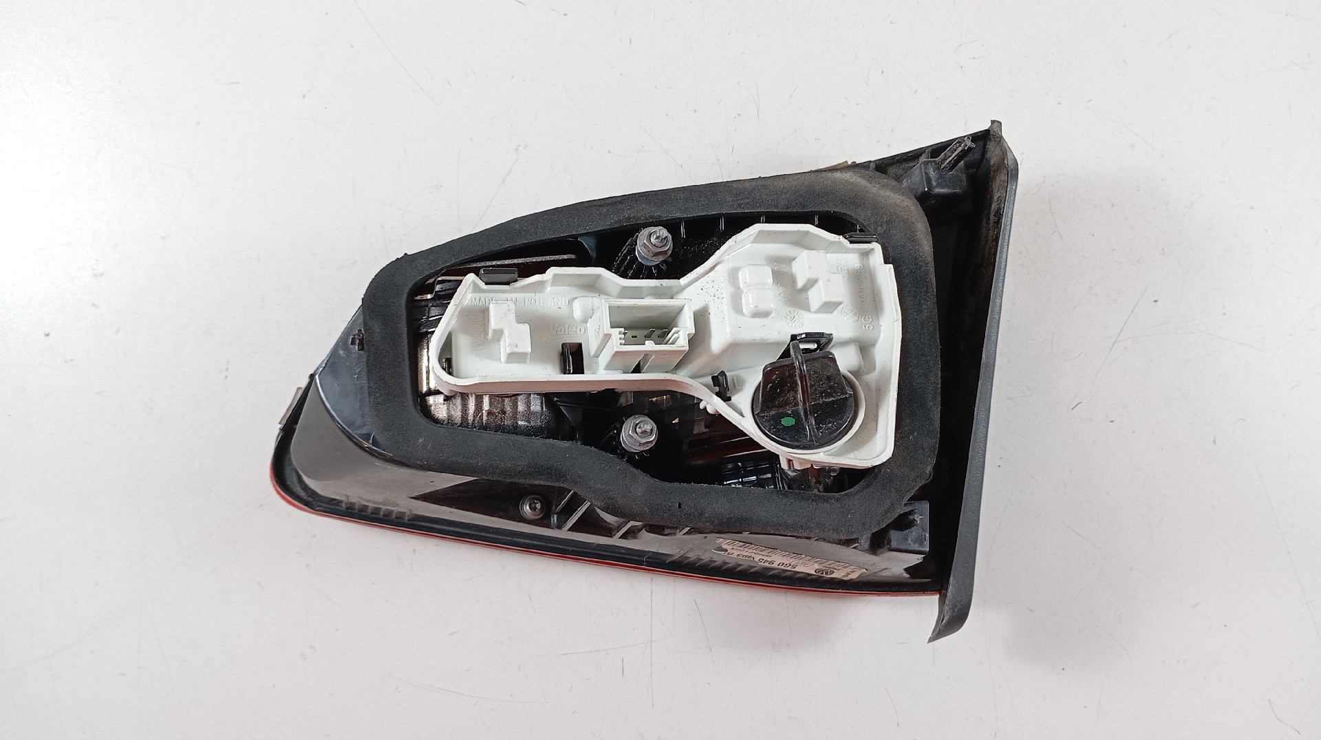 Farolim Stop Mala Esquerdo  VOLKSWAGEN GOLF VII (5G1, BQ1, BE1, BE2) | 12 -  Imagem-1