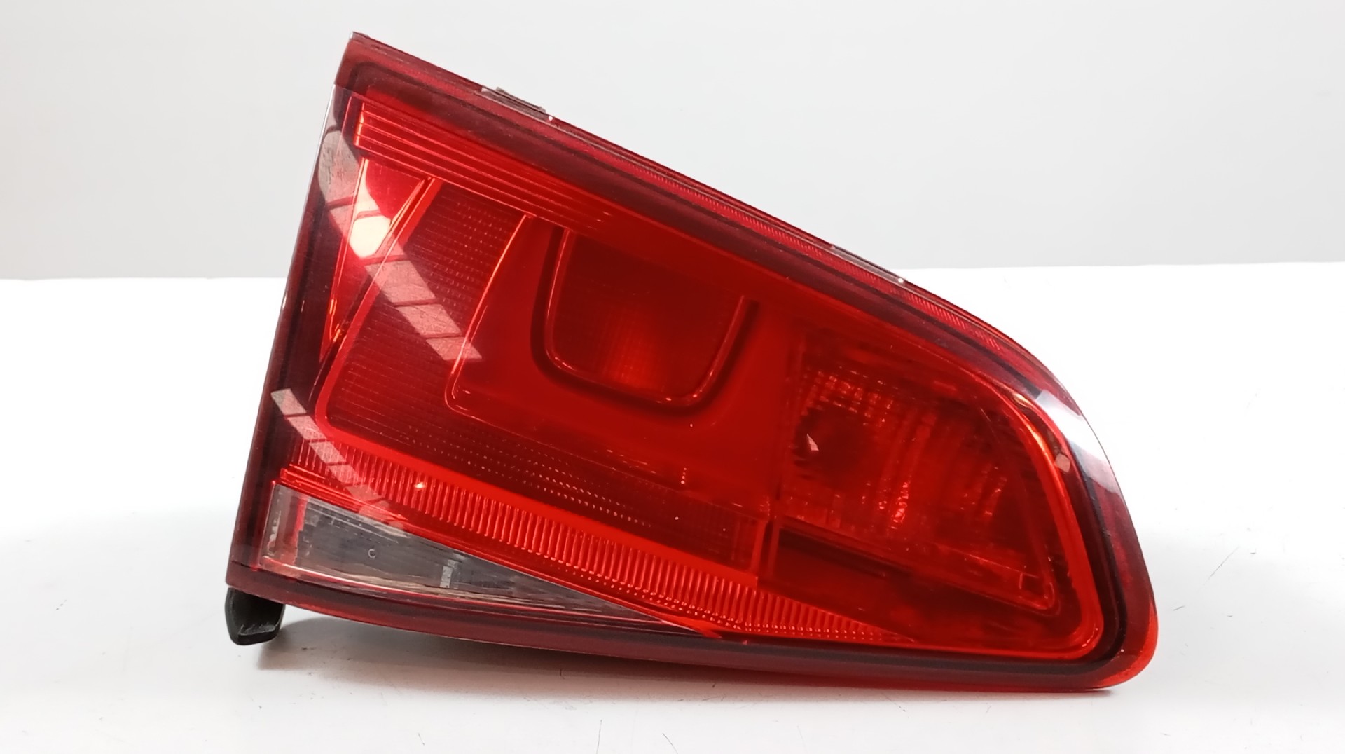 Farolim Stop Mala Esquerdo  VOLKSWAGEN GOLF VII (5G1, BQ1, BE1, BE2) | 12 - 