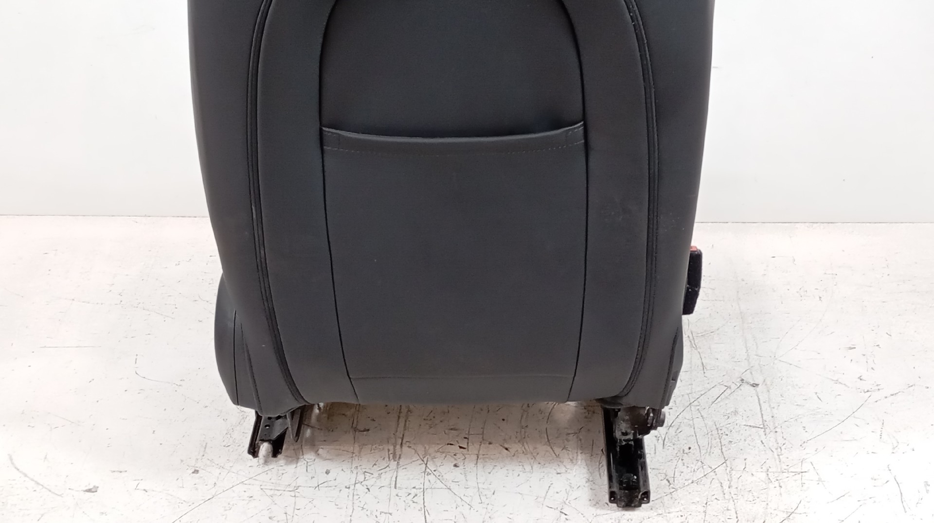 Bancos MINI COOPER SE Imagem-5