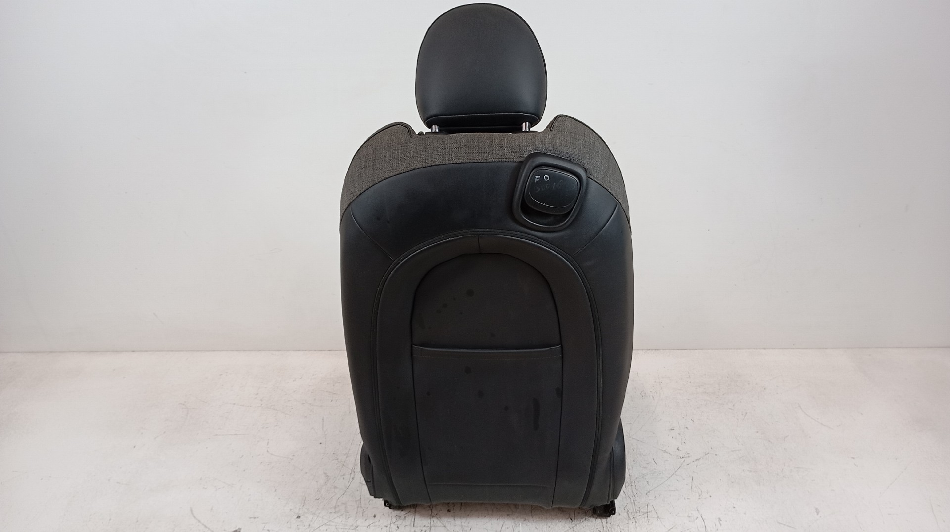 Bancos MINI COOPER SE Imagem-14