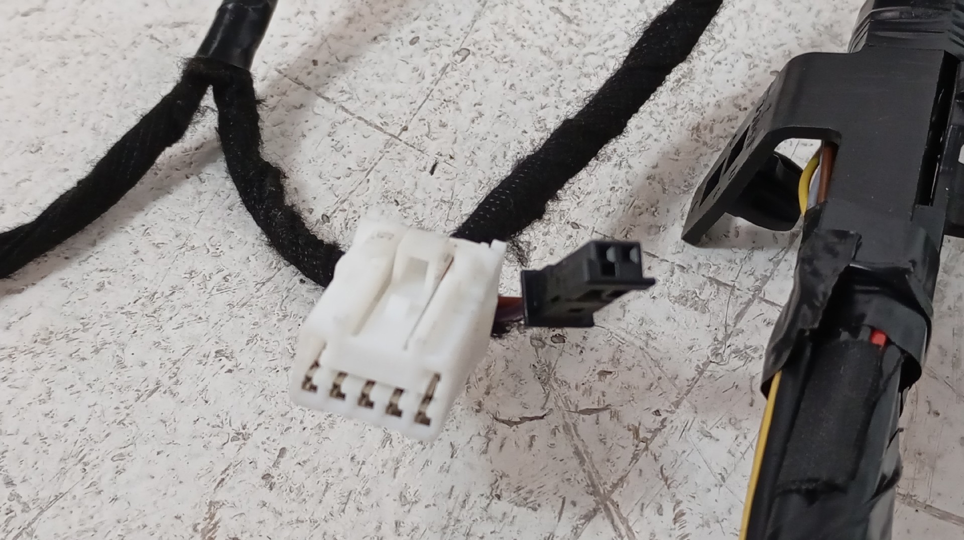 Cablagem TESLA MODEL 3 (5YJ3) | 17 -  Imagem-11