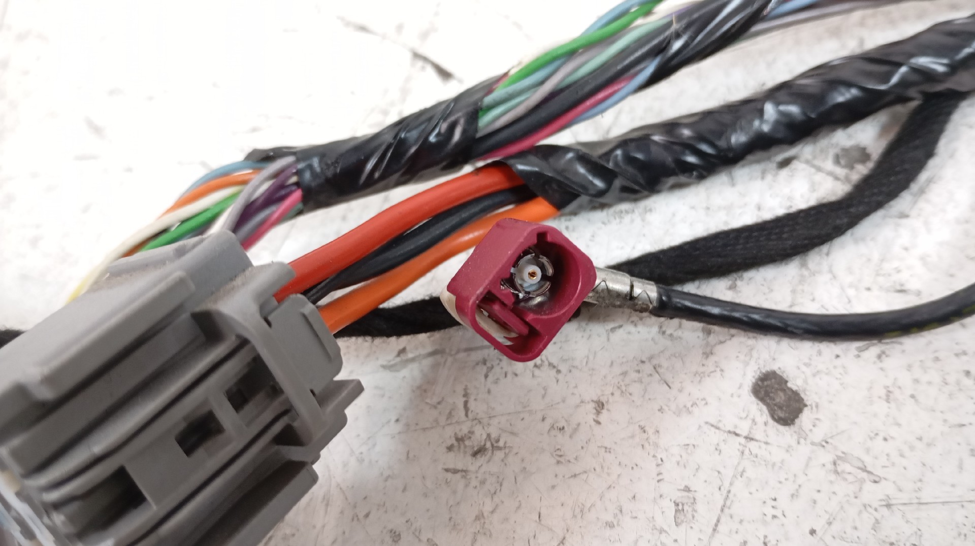 Cablagem TESLA MODEL 3 (5YJ3) | 17 -  Imagem-1