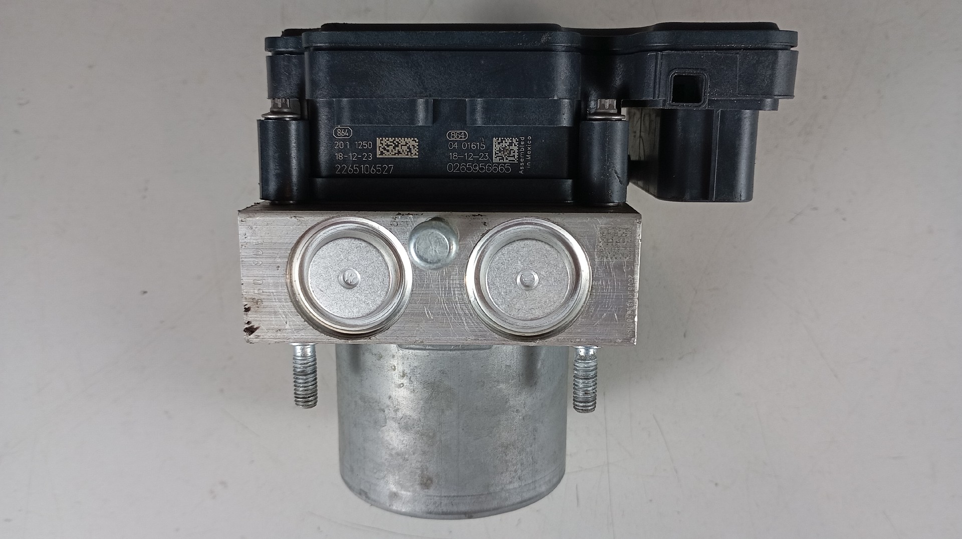 ABS TESLA MODEL 3 (5YJ3) | 17 -  Imagem-3