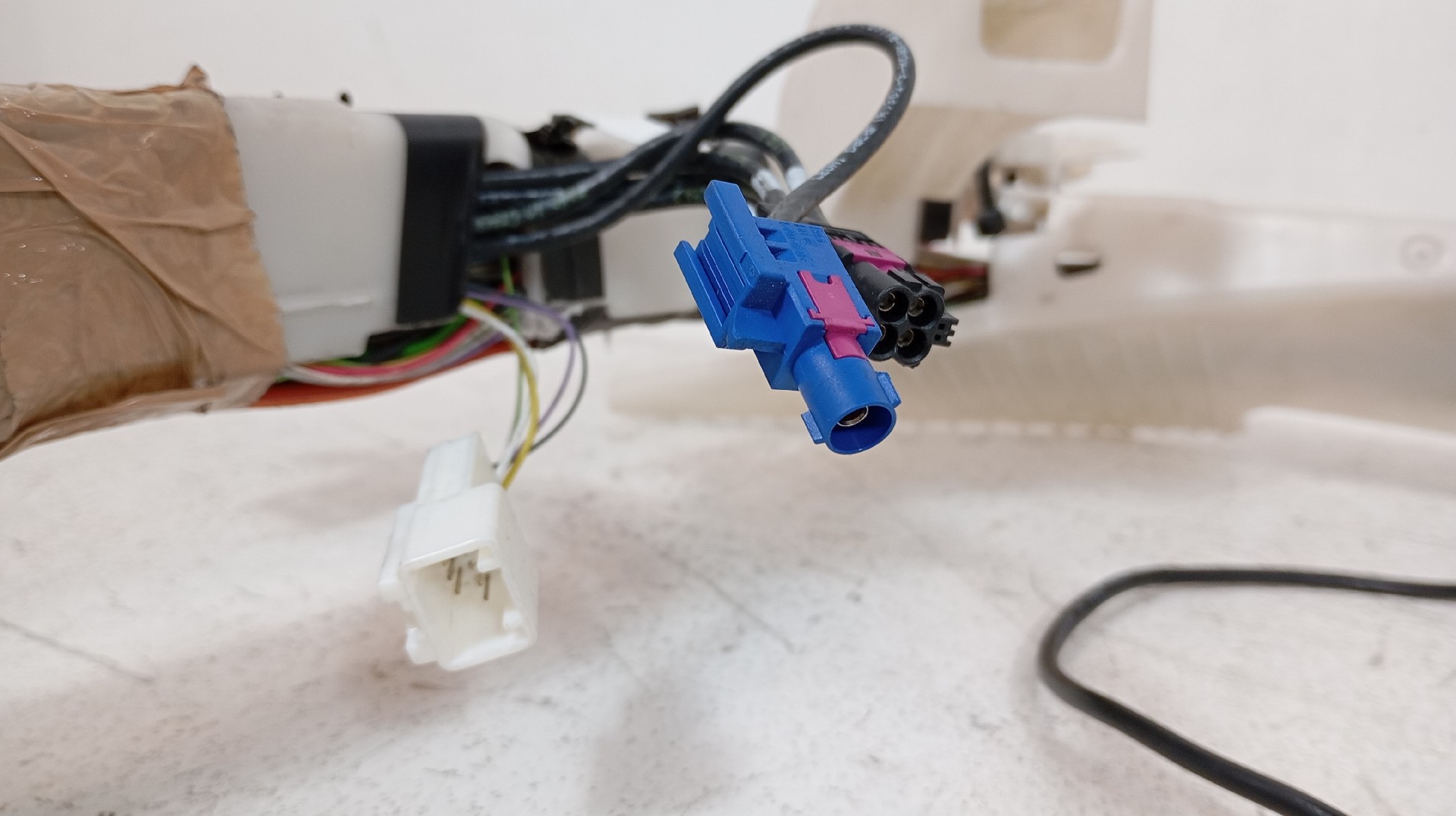 Cablagem TESLA MODEL 3 (5YJ3) | 17 -  Imagem-14