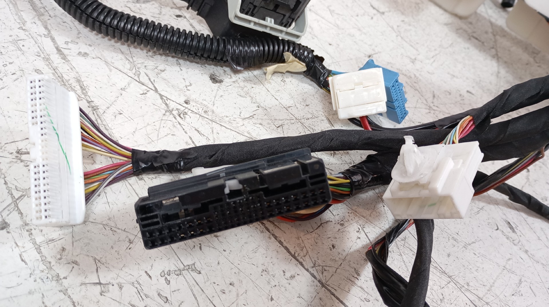 Cablagem TESLA MODEL 3 (5YJ3) | 17 -  Imagem-10