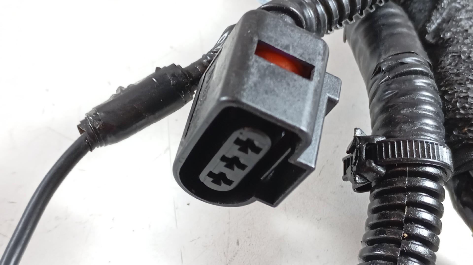 Cablagem TESLA MODEL 3 (5YJ3) | 17 -  Imagem-3