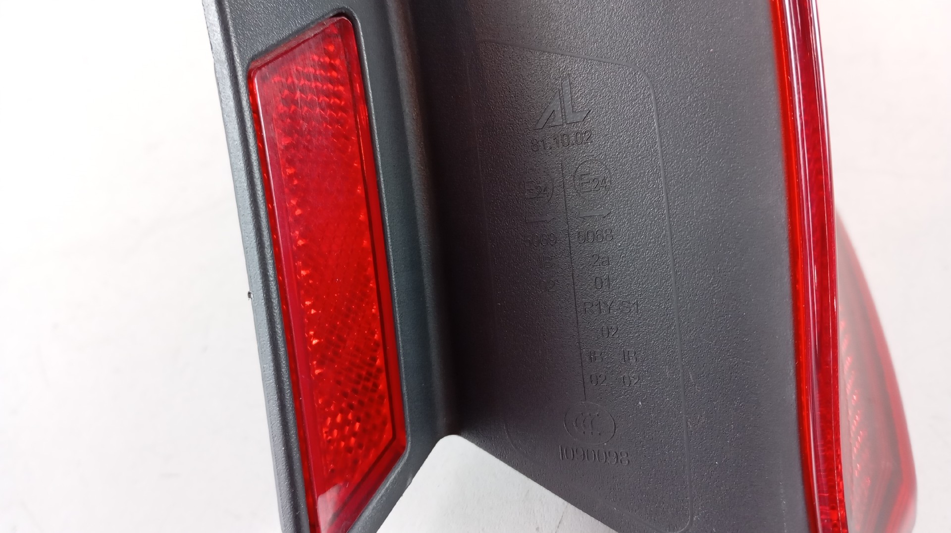 Farolim Stop Direito AUDI A3 Sportback (8VA, 8VF) | 12 -  Imagem-3