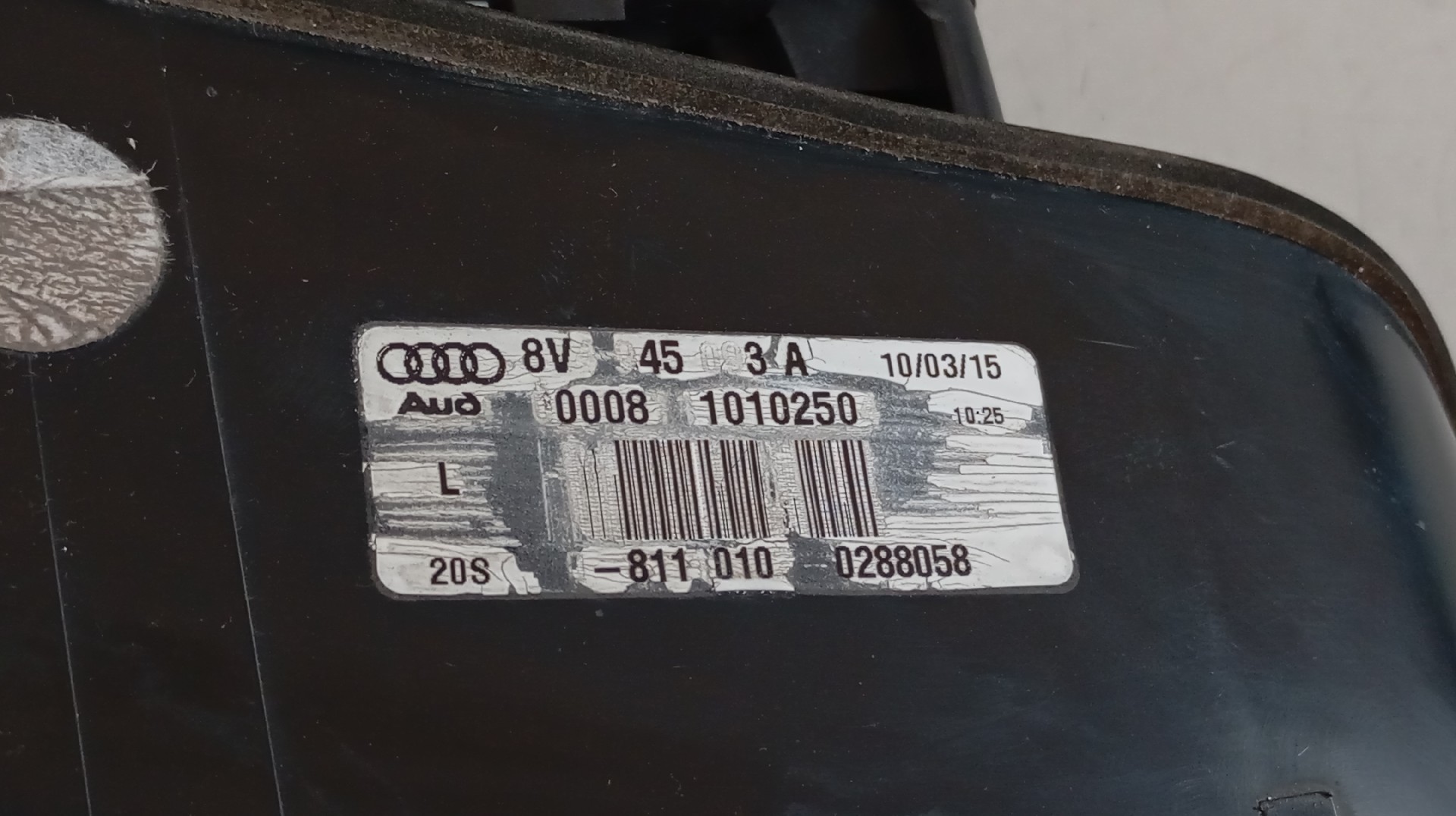 Farolim Stop Mala Esquerdo  AUDI A3 Sportback (8VA, 8VF) | 12 -  Imagem-3