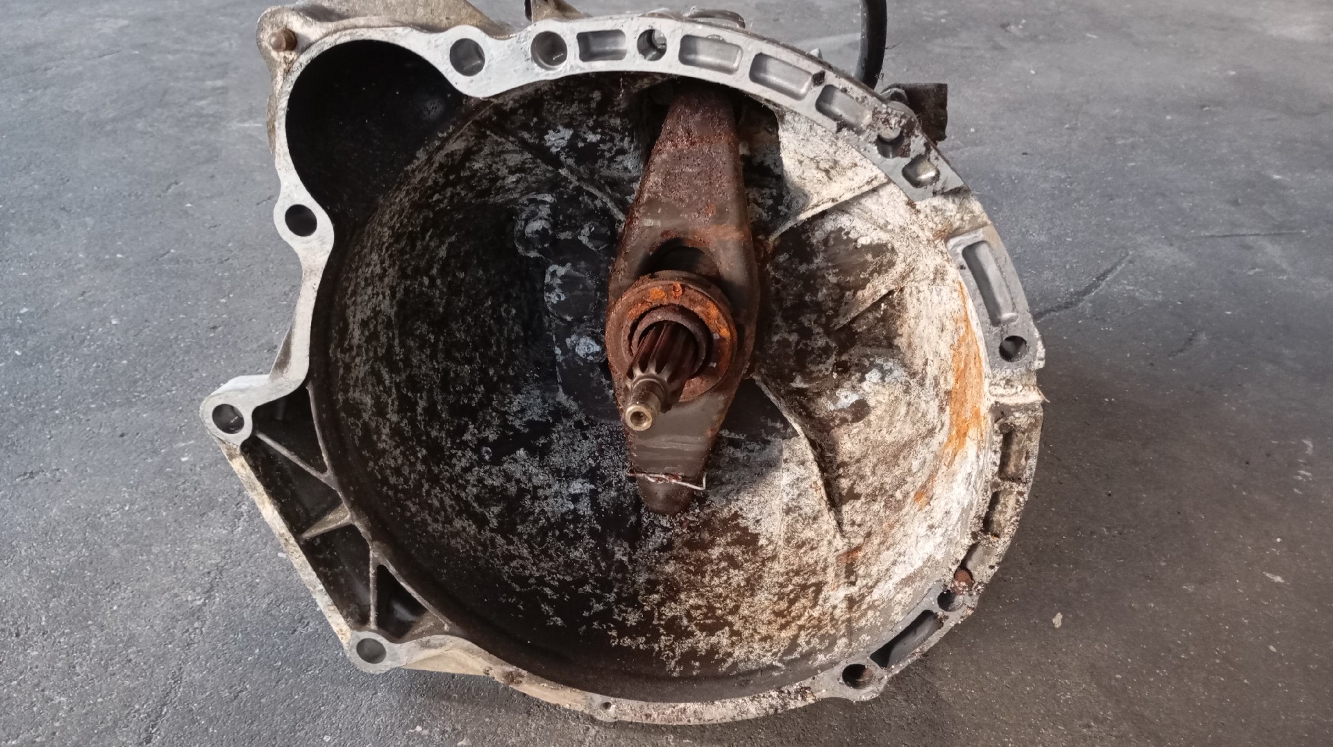 Caja de Cambio BMW 318 tds Touring (E36) Imagem-3