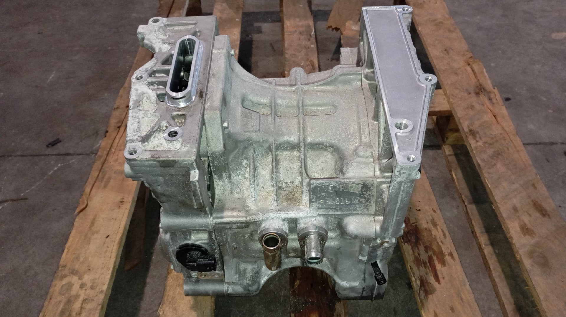 Motor Elétrico NISSAN LEAF (ZE1_) | 17 -  Imagem-1