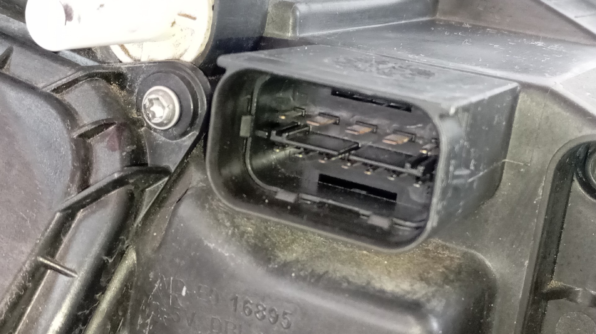 Faro Izq BMW i3 (I01) | 13 -  Imagem-2