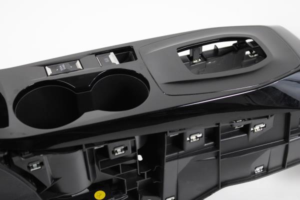 Consola Central PEUGEOT 2008 II (U_) | 19 -  Imagem-1