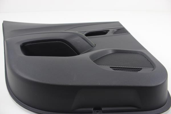 Quartela / Forra Porta Traseira Esquerda PEUGEOT 2008 II (U_) | 19 -  Imagem-1