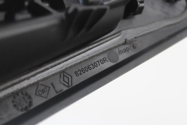 Puxador Exterior Porta Traseira Esquerda RENAULT ZOE (BFM_) | 12 -  Imagem-2
