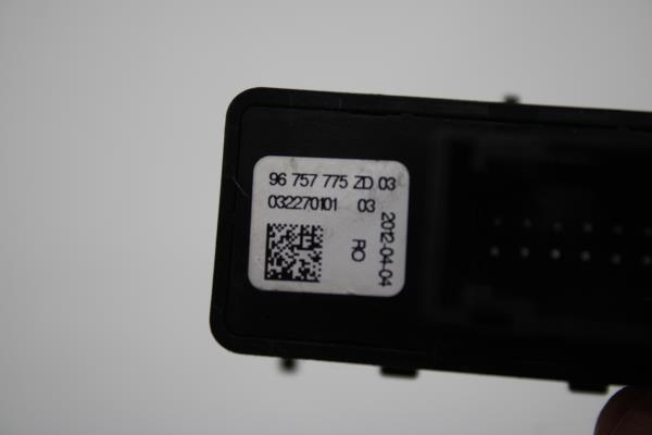 Interruptores / Comutadores PEUGEOT 508 RXH Imagem-3