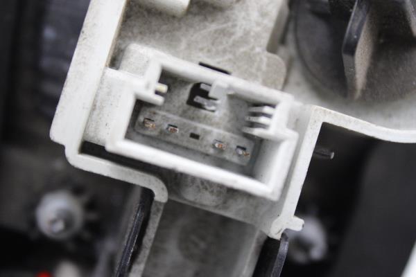 Farolim Stop Mala Esquerdo  VOLKSWAGEN GOLF VII Van (5G1) | 12 -  Imagem-4