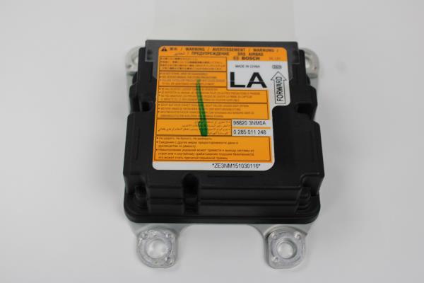 Centralita Airbags NISSAN LEAF (ZE0) | 10 - 