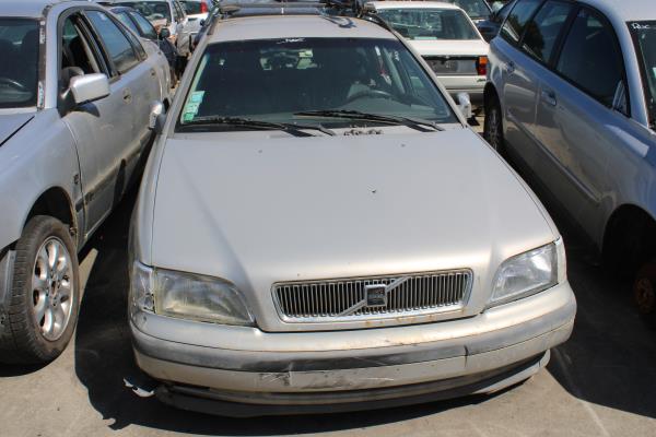 V40 Combi  VOLVO V40 Combi (645) | 95 - 04