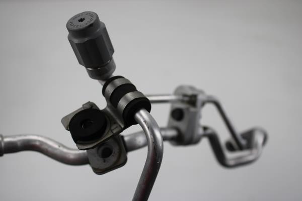 Tubo AC NISSAN LEAF (ZE1_) | 17 -  Imagem-1