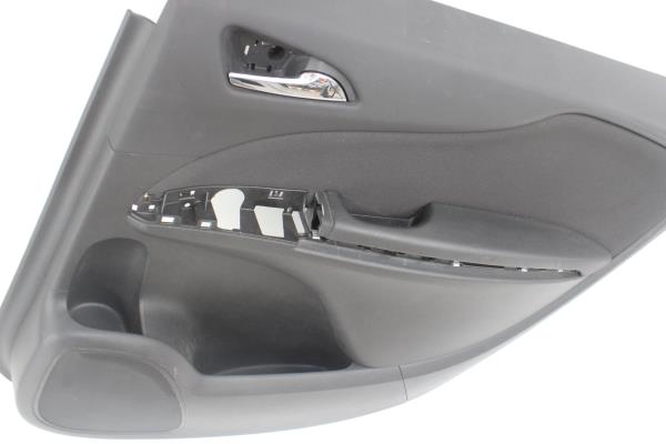 Quartela / Forra Porta Traseira Direita OPEL ZAFIRA TOURER C (P12) | 11 -  Imagem-1