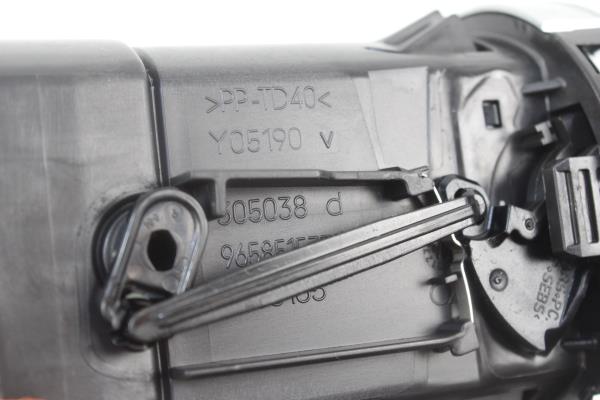 Purgador de Ar Central Esquerdo PEUGEOT 308 CC (4B_) | 09 - 15 Imagem-3